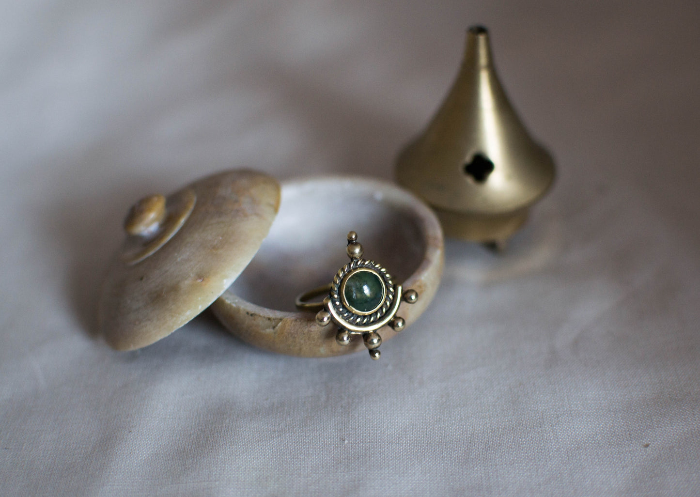 ANANDA RING