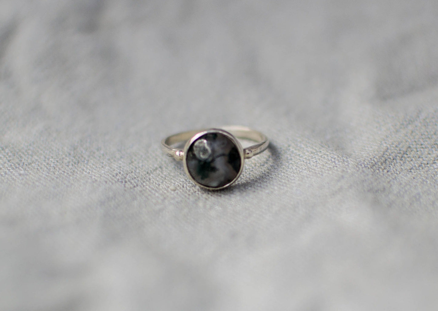 PEBBLE RING