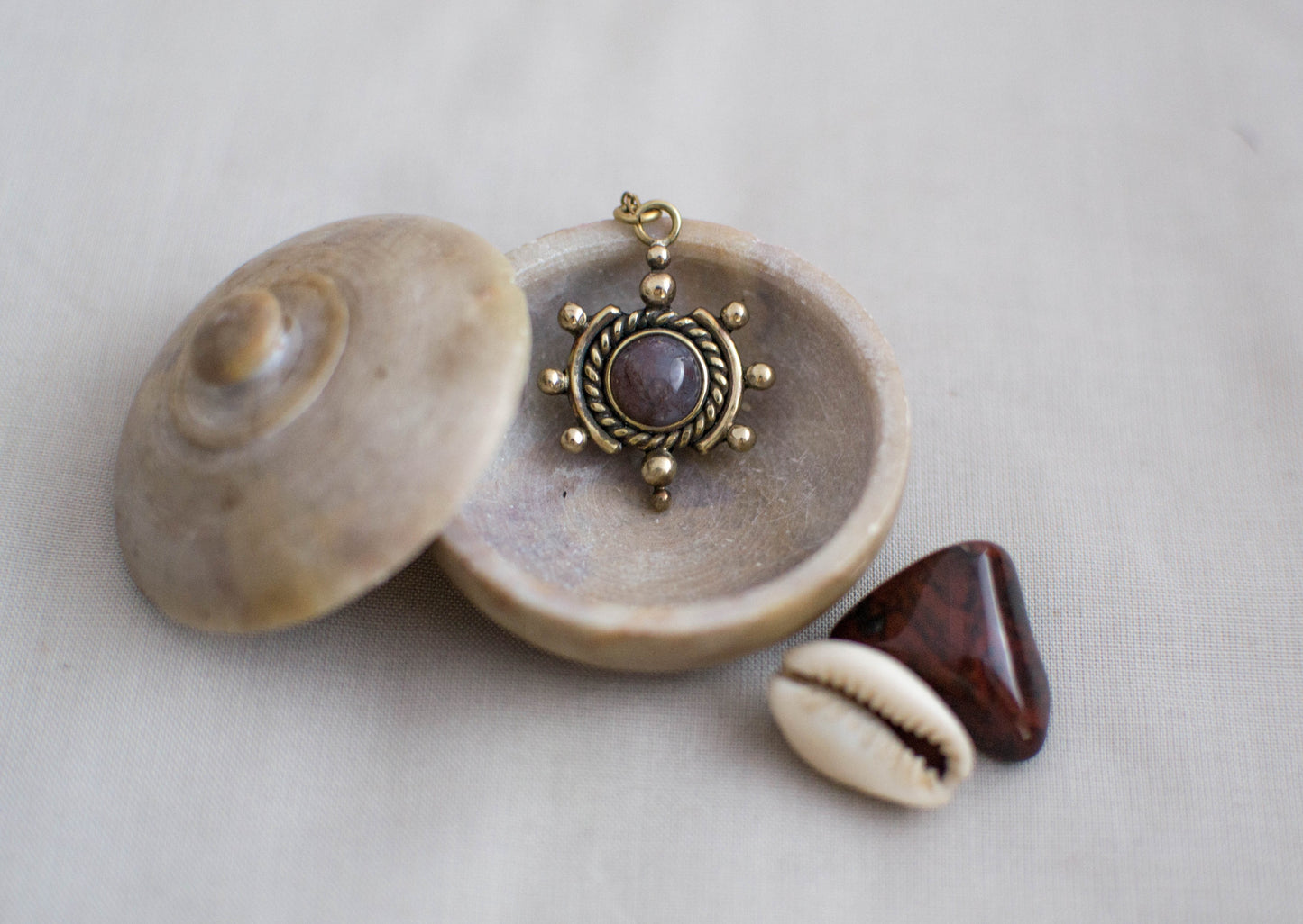 ANANDA NECKLACE