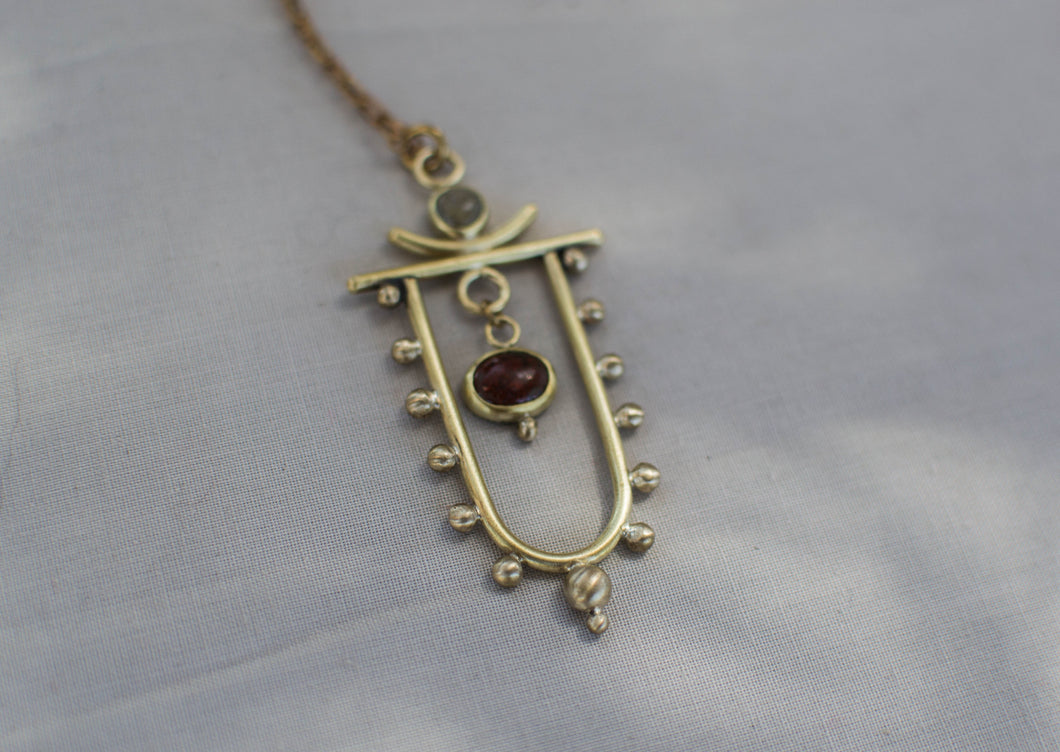 ORACLE NECKLACE IV